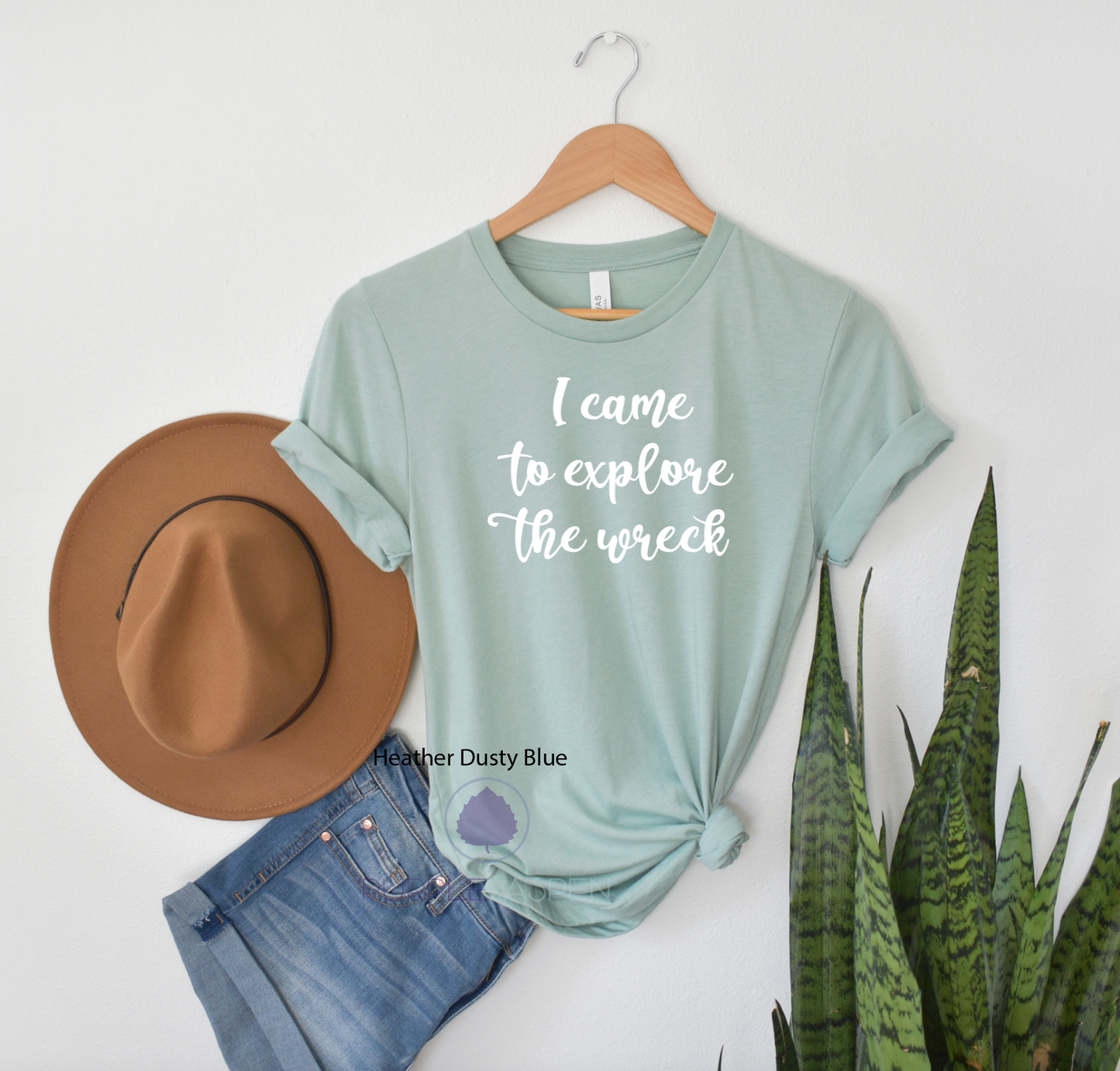 I came to explore the wreck premium Tee