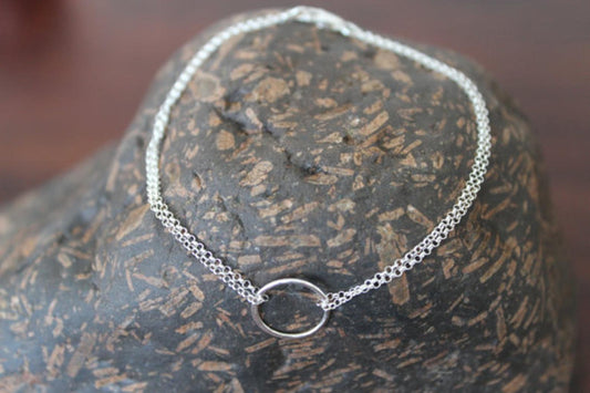 Dainty Sterling Silver Circle Bracelet